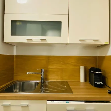 Lakeview Apartment