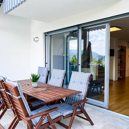 Apartamento Lakeview *