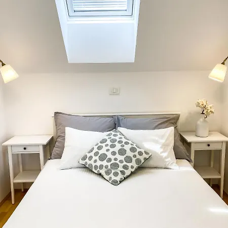 Apartament Lakeview *