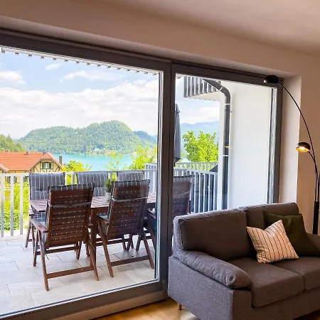 Apartment Lakeview