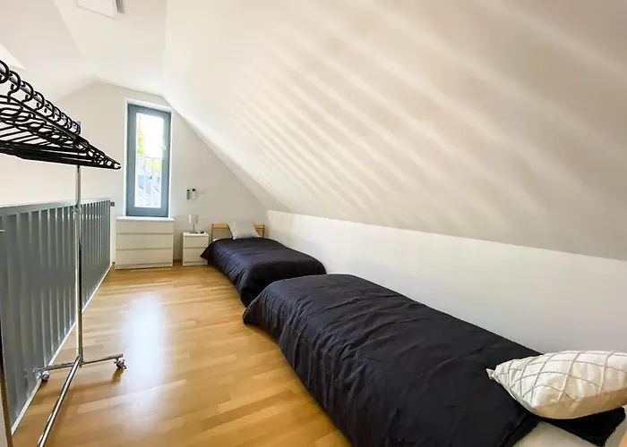 Lakeview アパート ブレッド