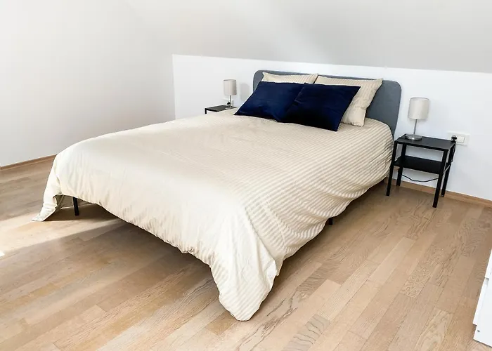 Lakeview アパート